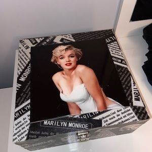 Beautiful Marilyn Monroe Utility Box